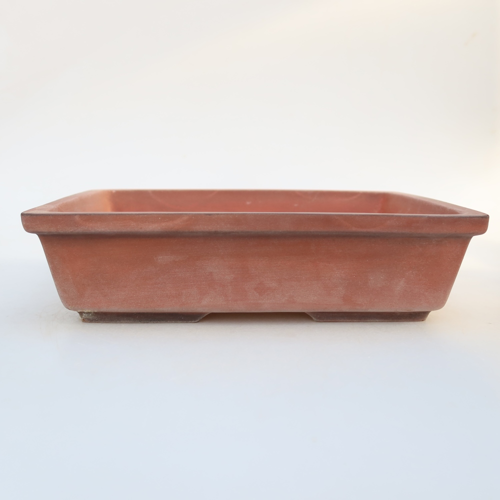 Keramische schaal  25,5 x 19 x 7 cm, kleur baksteenrood