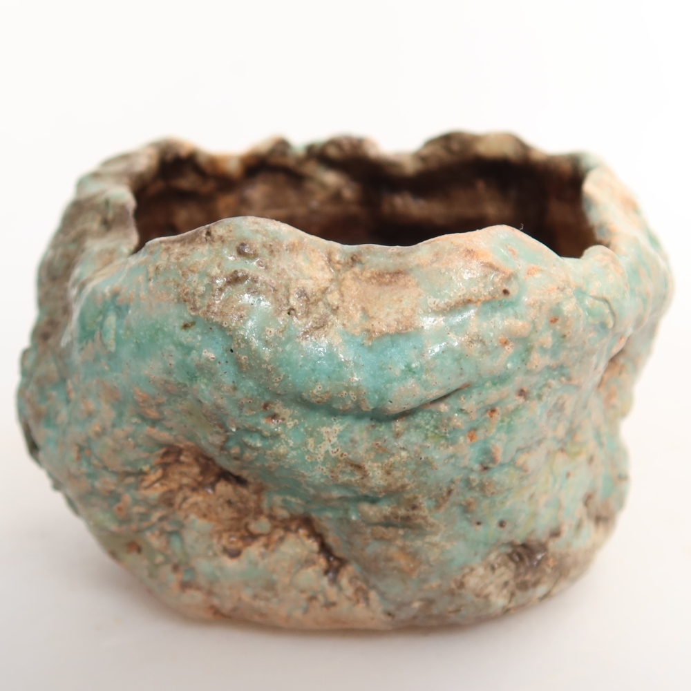 Schelp van keramiek 7,5 x 7 x 5,5 cm , kleur groen