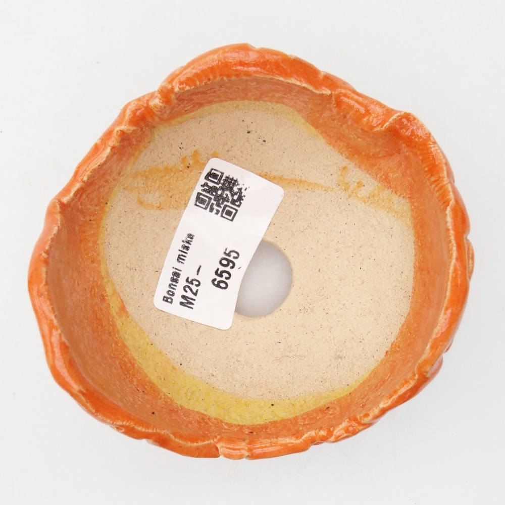 Schelp van keramiek 8,5 x 8,5 x 6 cm , kleur oranje