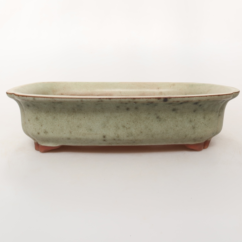 Keramische schaal  24,5 x 17,5 x 6 cm, kleur: beige
