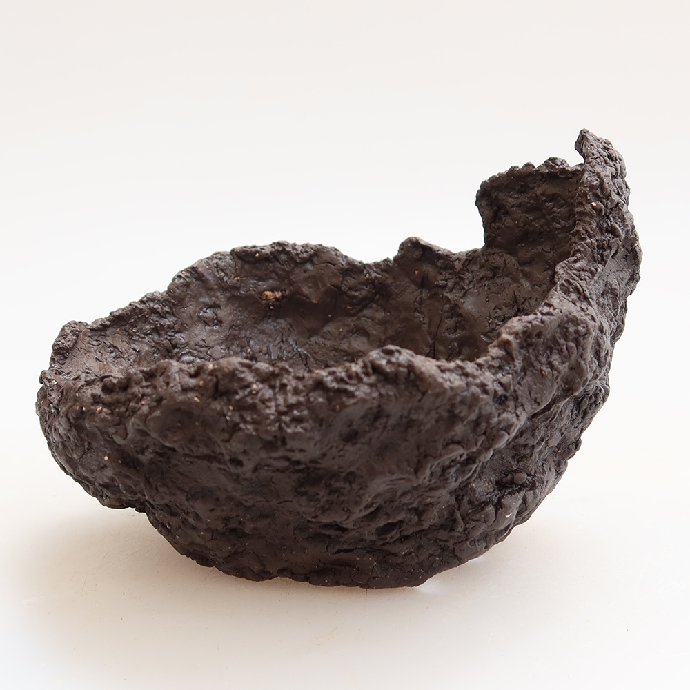 Keramische schaal 9,5 x 8 x 8 cm, kleur bruin