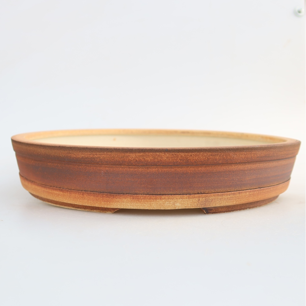 Keramische schaal  29,5 x 29,5 x 5,5 cm, kleur bruin