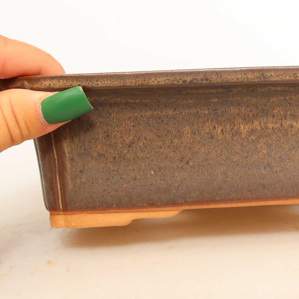 Keramische schaal  20 x 15,5 x 5,5 cm, kleur bruin