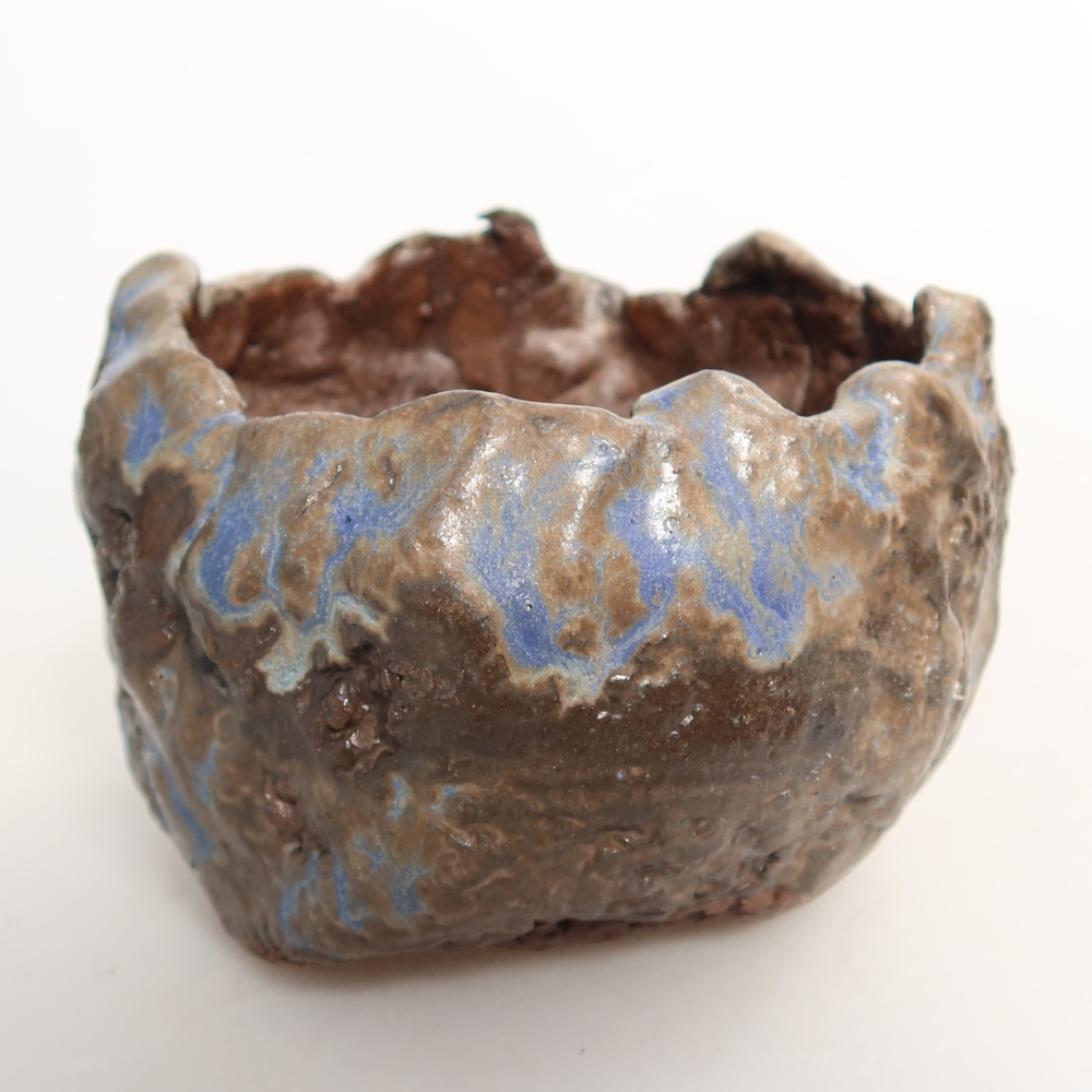 Keramische schaal  7,5 x 7,5 x 5,5 cm, kleur blauwbruin