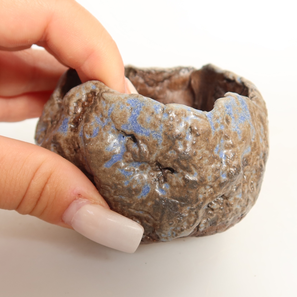 Keramische schaal  7 x 7 x 5,5 cm, kleur blauwbruin