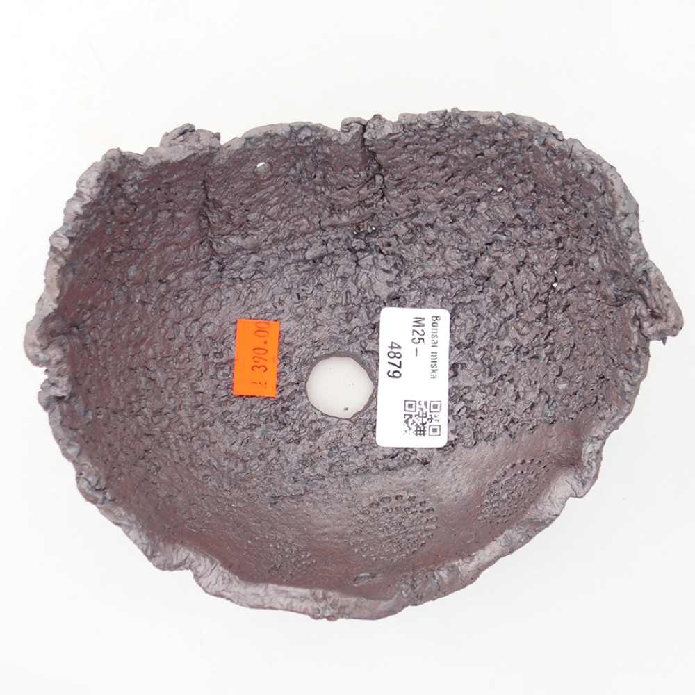 Keramische schaal 14 x 12,5 x 8 cm , metaalkleur