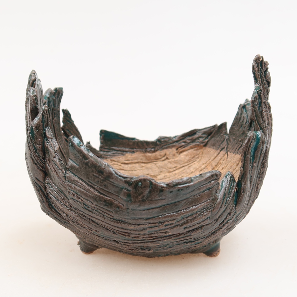 Keramische schaal  10 x 8,5 x 7,5 cm, kleur groen
