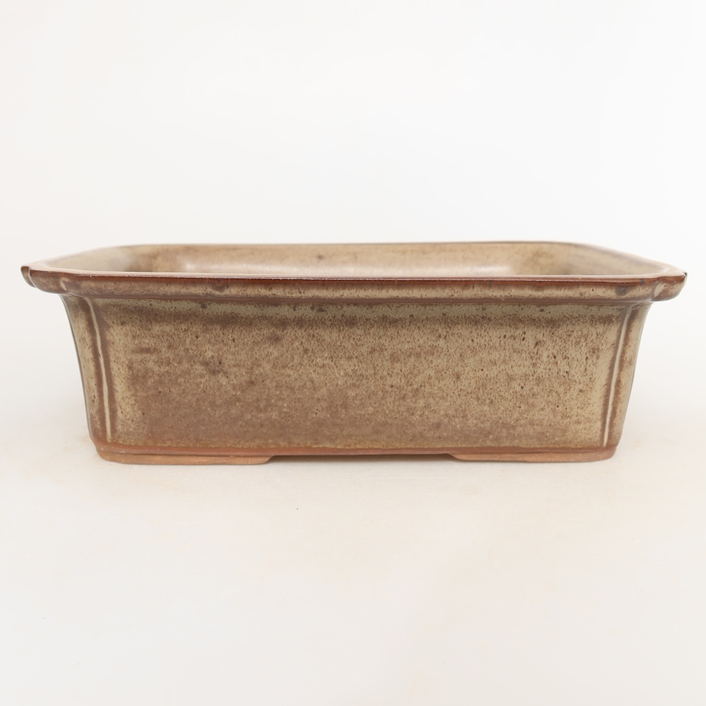 Keramische schaal  20 x 15,5 x 5,5 cm, kleur bruin