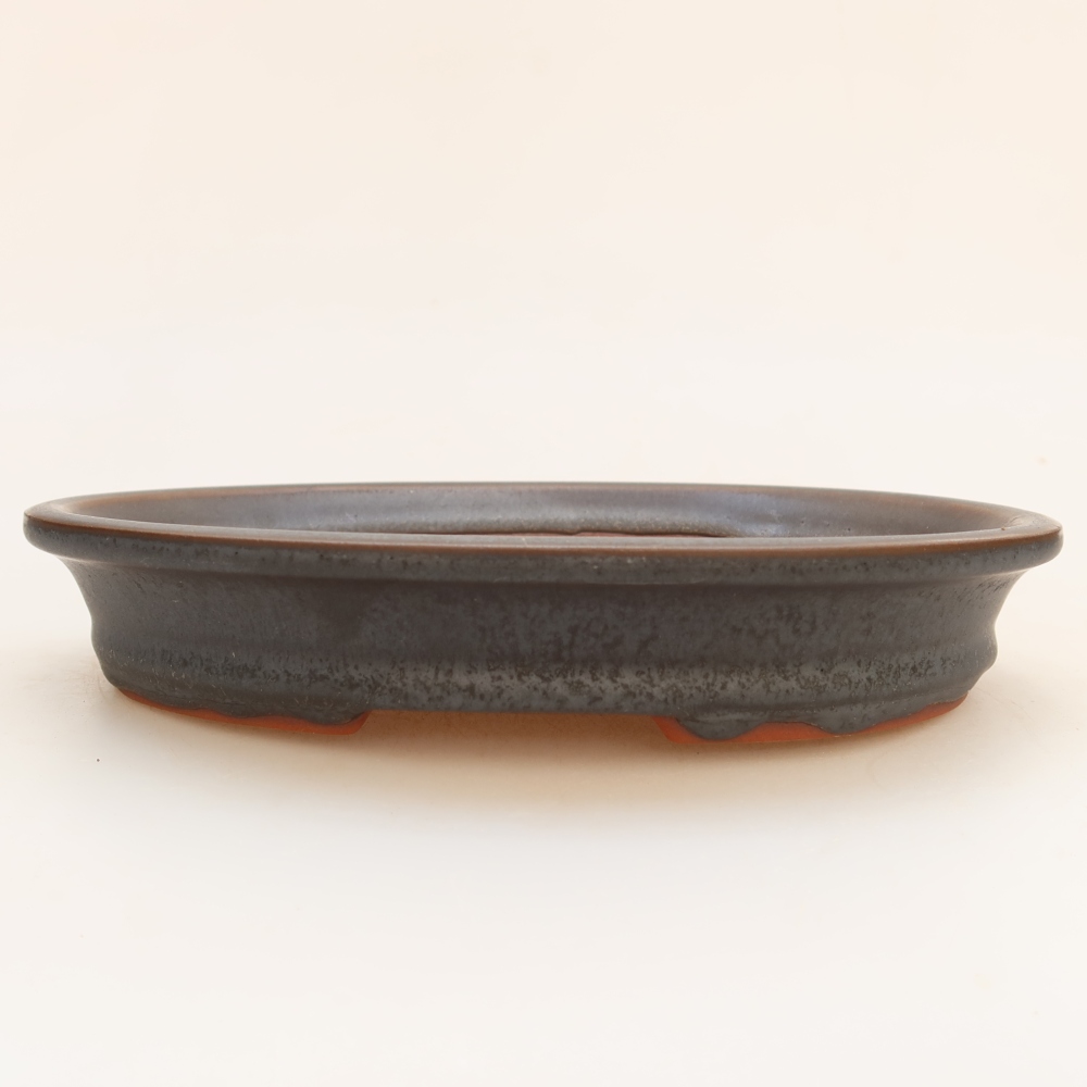 Keramische schaal  21 x 15 x 4 cm, metaalachtige kleur
