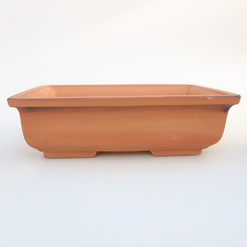 Keramische schaal  24,5 x 19 x 7 cm, kleur baksteenrood