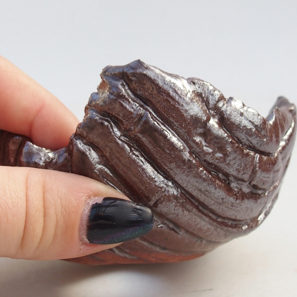 Keramisch Schelp 9 x 9 x 5 cm , kleur bruin