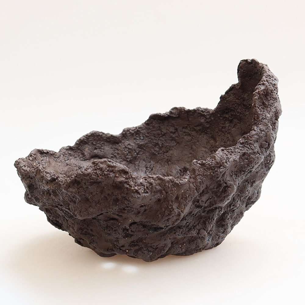 Keramische schaal 14,5 x 12 x 13 cm, kleur bruin