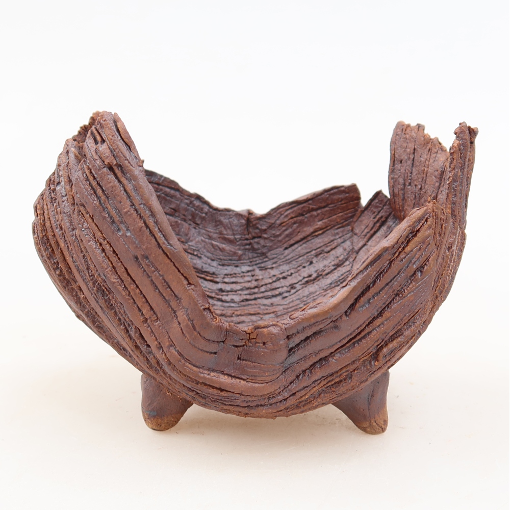 Keramische schaal  10,5 x 8,5 x 7,5 cm, kleur bruin