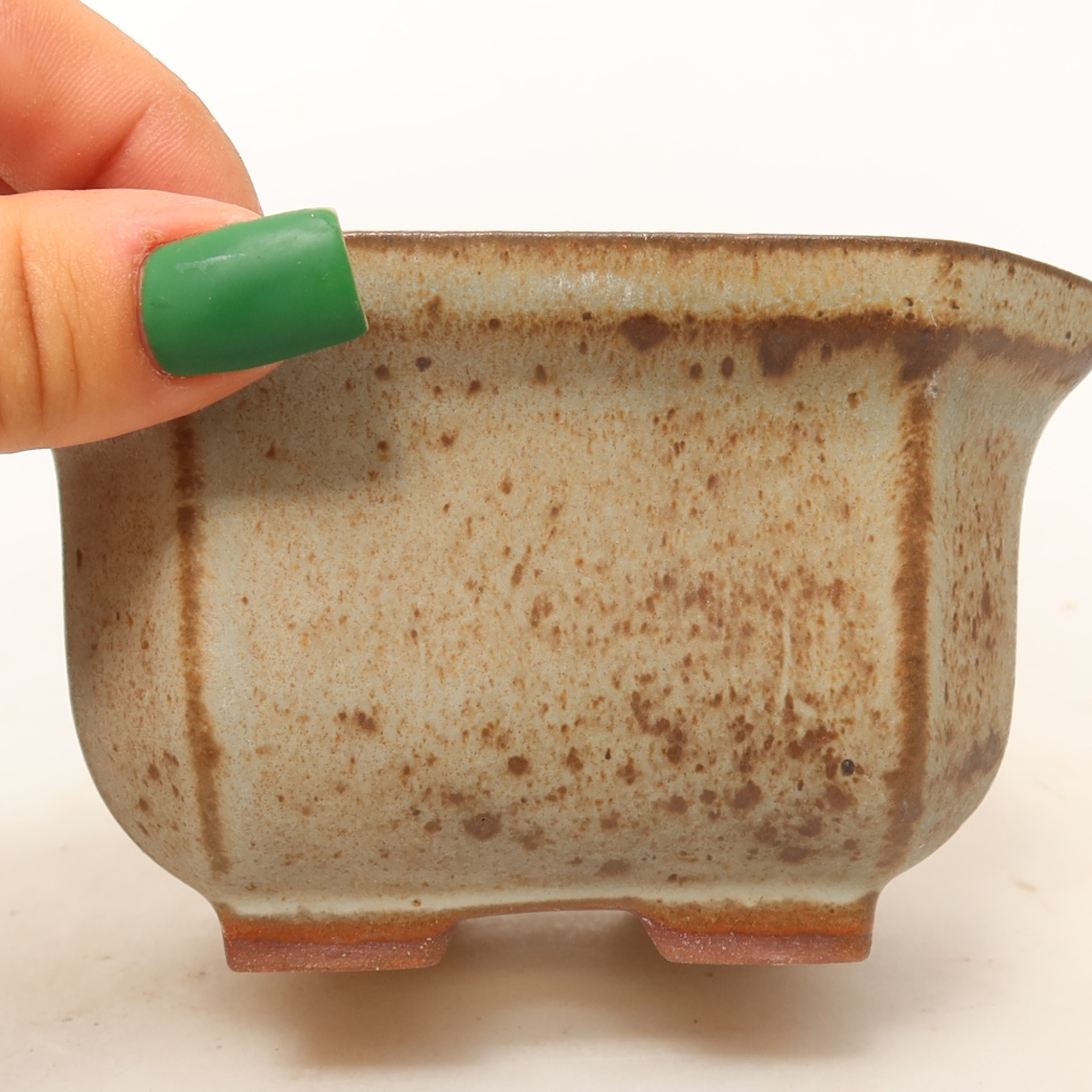 Keramische schaal  11 x 11 x 6,5 cm, kleur: beige