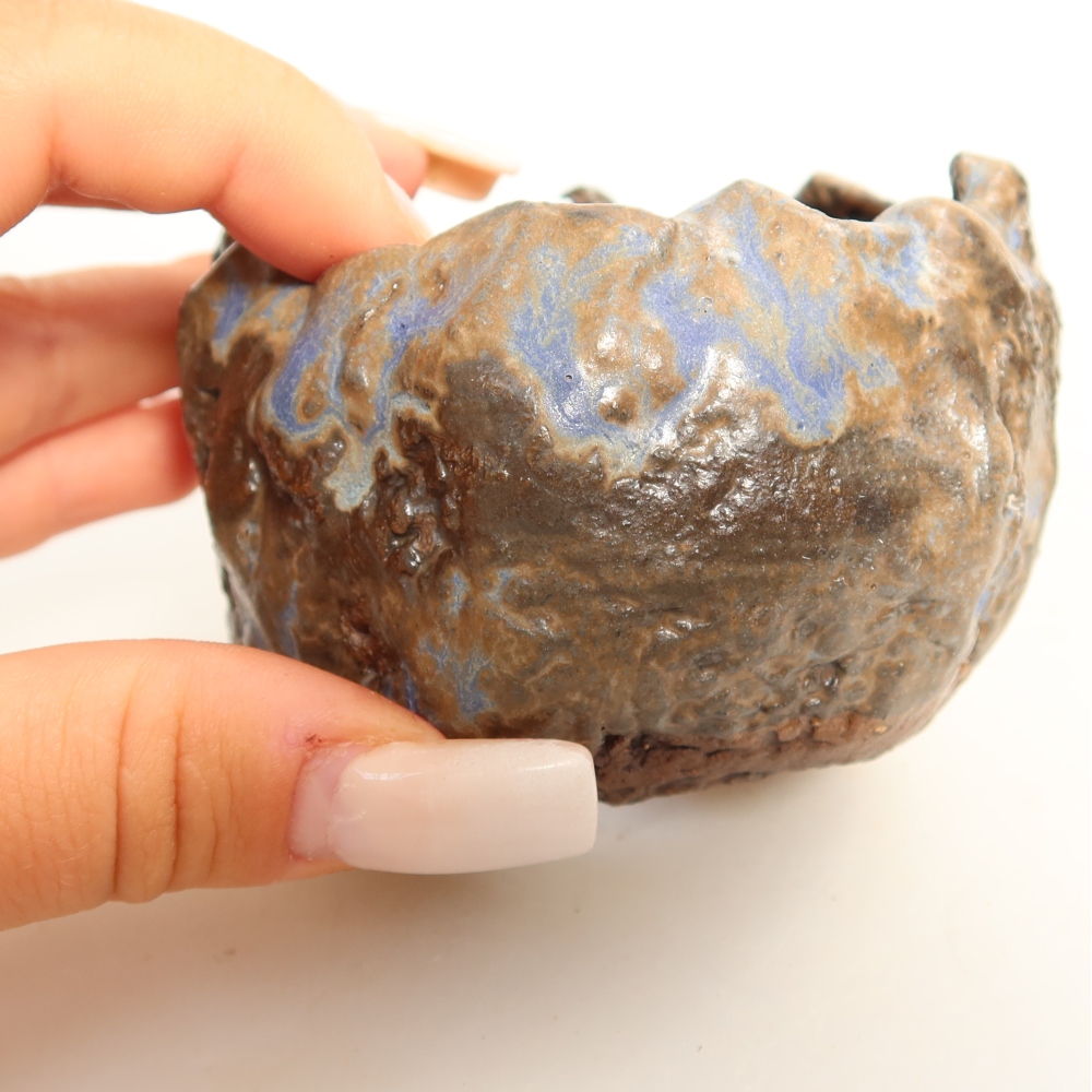 Keramische schaal  7,5 x 7,5 x 5,5 cm, kleur blauwbruin
