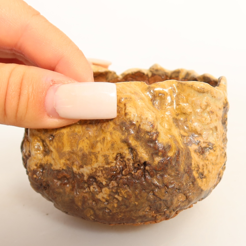 Keramisch Schelp 7,5 x 7 x 6 cm , kleur bruin