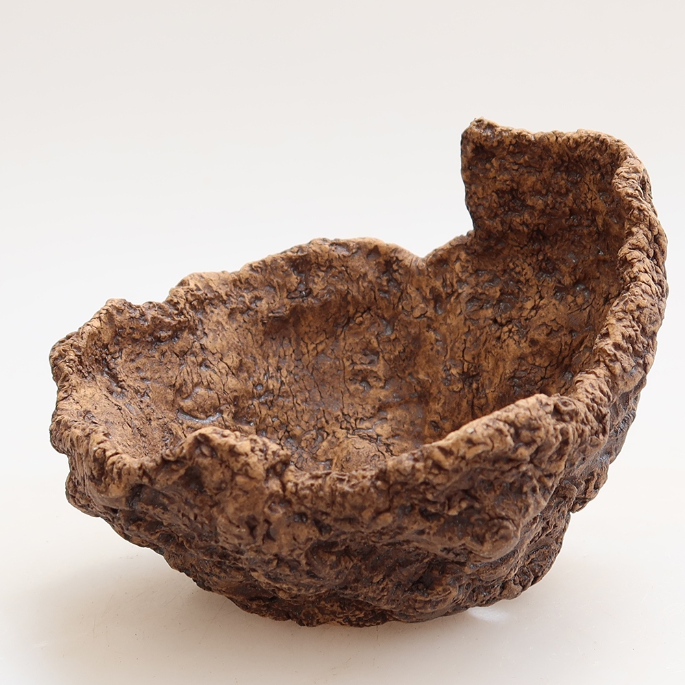 Keramisch Schelp 10 x 9 x 9 cm , kleur bruin