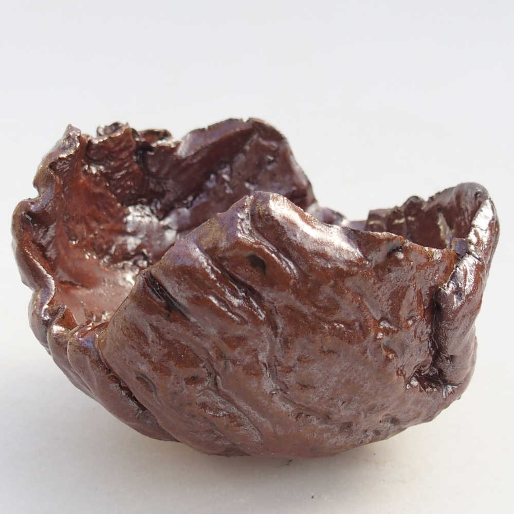 Schelp van keramiek 10 x 10 x 7 cm , kleur bruin