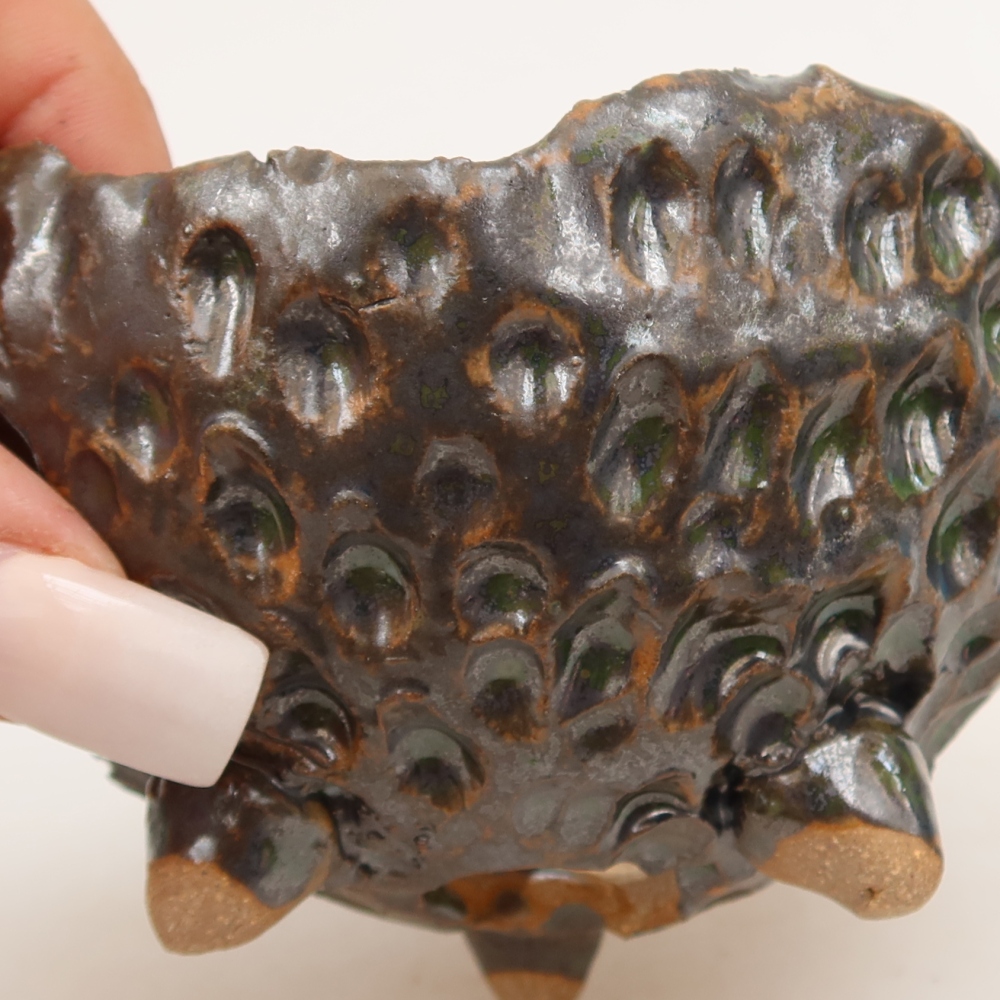 Keramische schaal  10 x 9,5 x 6 cm, kleur bruingroen