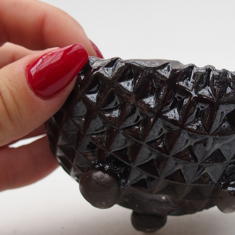 Keramische schaal 8,5 x 8 x 6 cm , kleur zwart