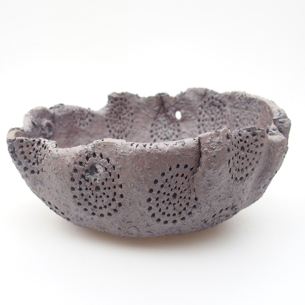 Keramische schaal 14 x 12 x 6,5 cm , metaalkleur