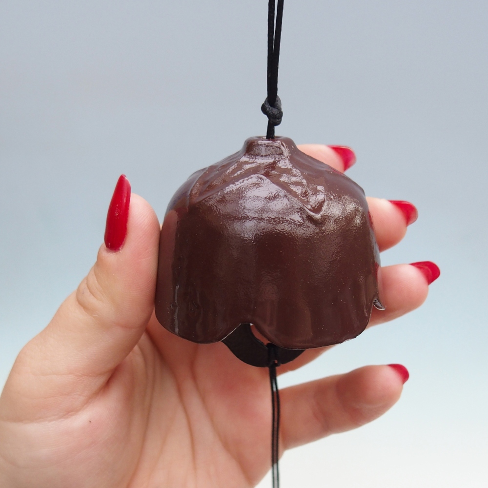 Metalen bel, kleur bruin