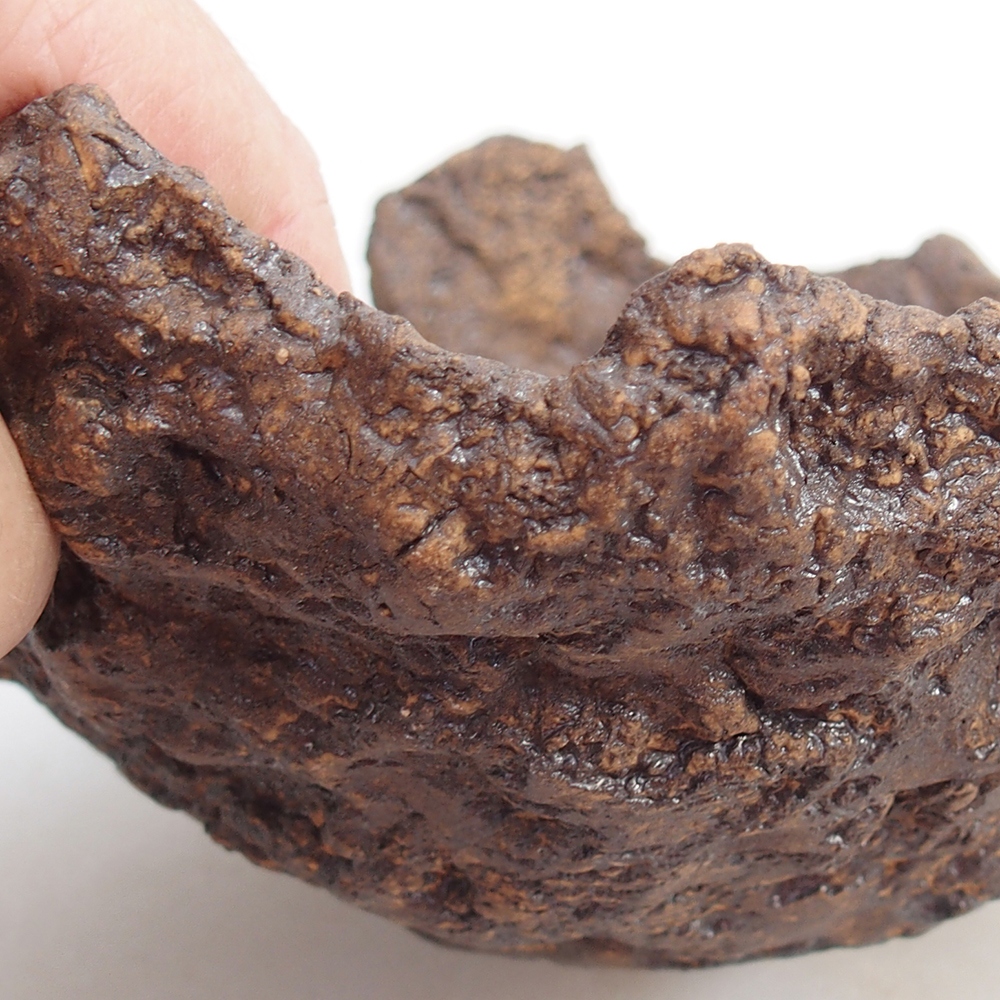 Keramische schaal 18 x 17 x 10 cm , kleur bruin