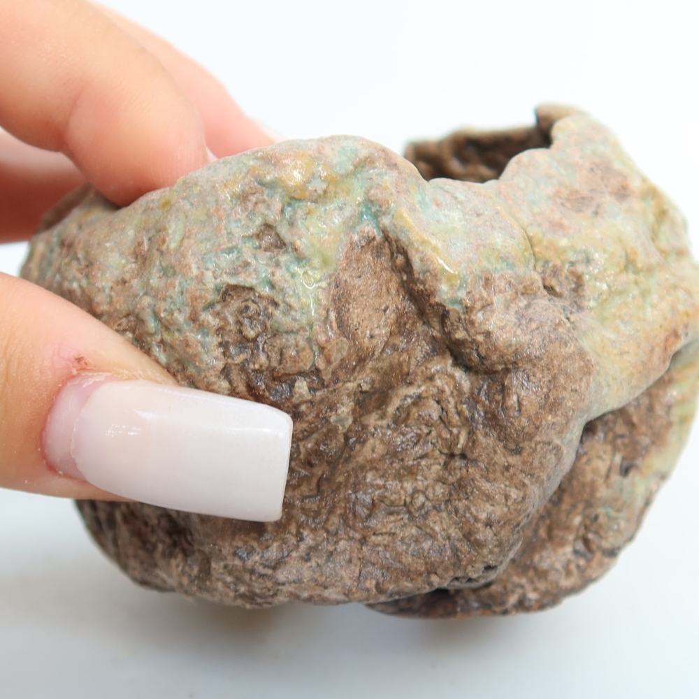 Schelp van keramiek 7,5 x 7 x 5 cm , kleur groen