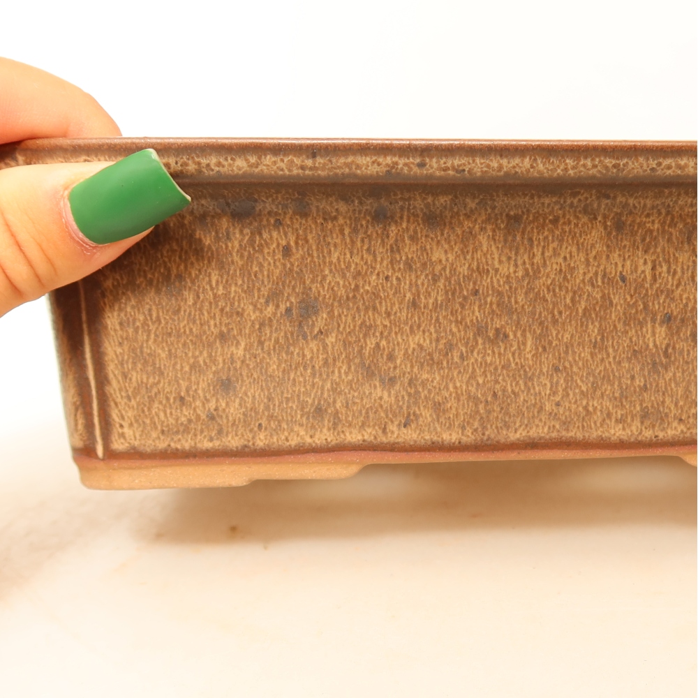 Keramische schaal  20 x 15,5 x 5,5 cm, kleur bruin