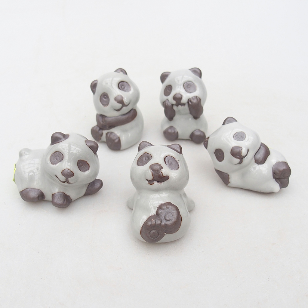 Keramisch beeldje 5st