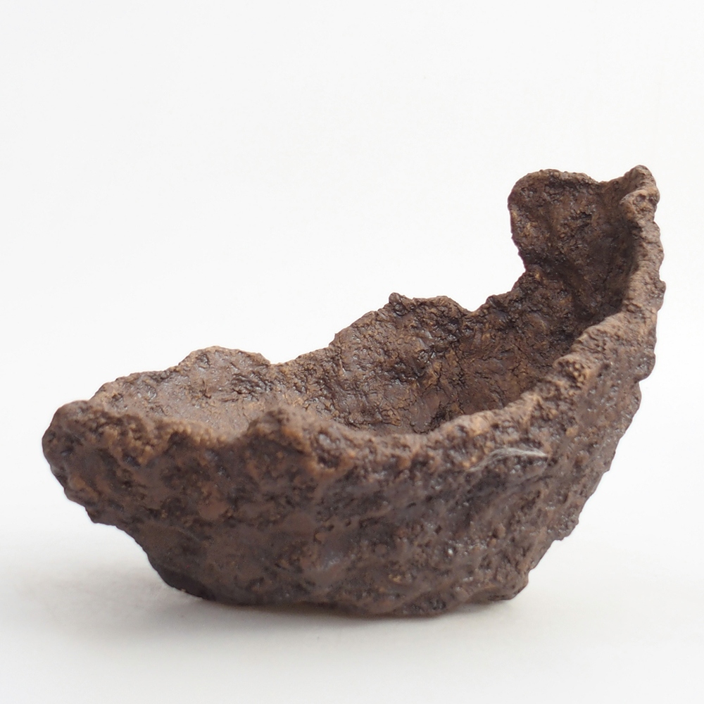 Keramische schaal 19 x 16 x 16 cm , kleur bruin