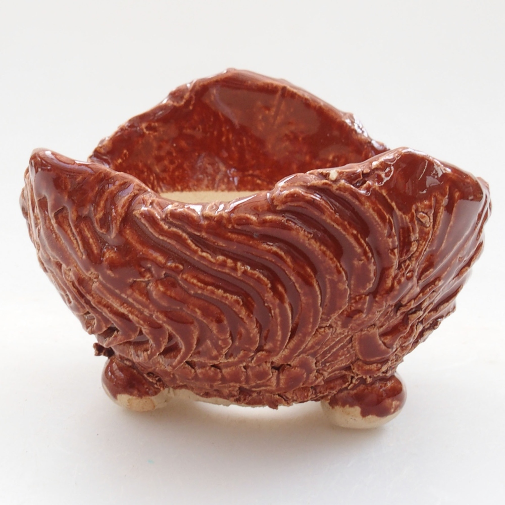 Keramisch Schelp 8 x 7 x 6 cm , kleur bruin