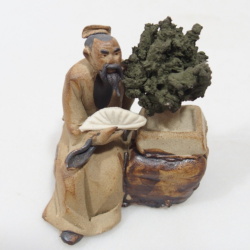 Keramisch beeldje - Bonsaiista