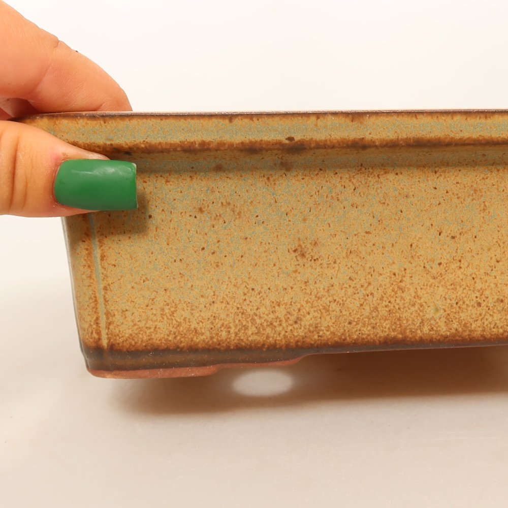 Keramische schaal  20 x 15,5 x 6 cm, kleur bruin