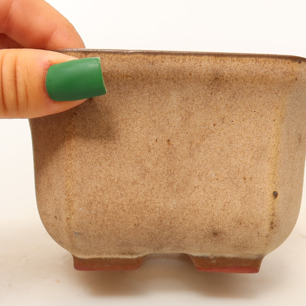 Keramische schaal  11,5 x 11,5 x 7 cm, kleur: beige