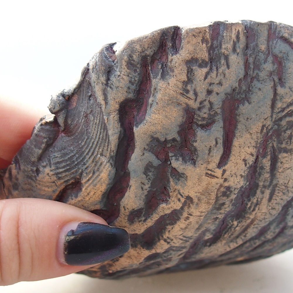 Keramische schaal 13 x 12,5 x 7 cm , kleur paars