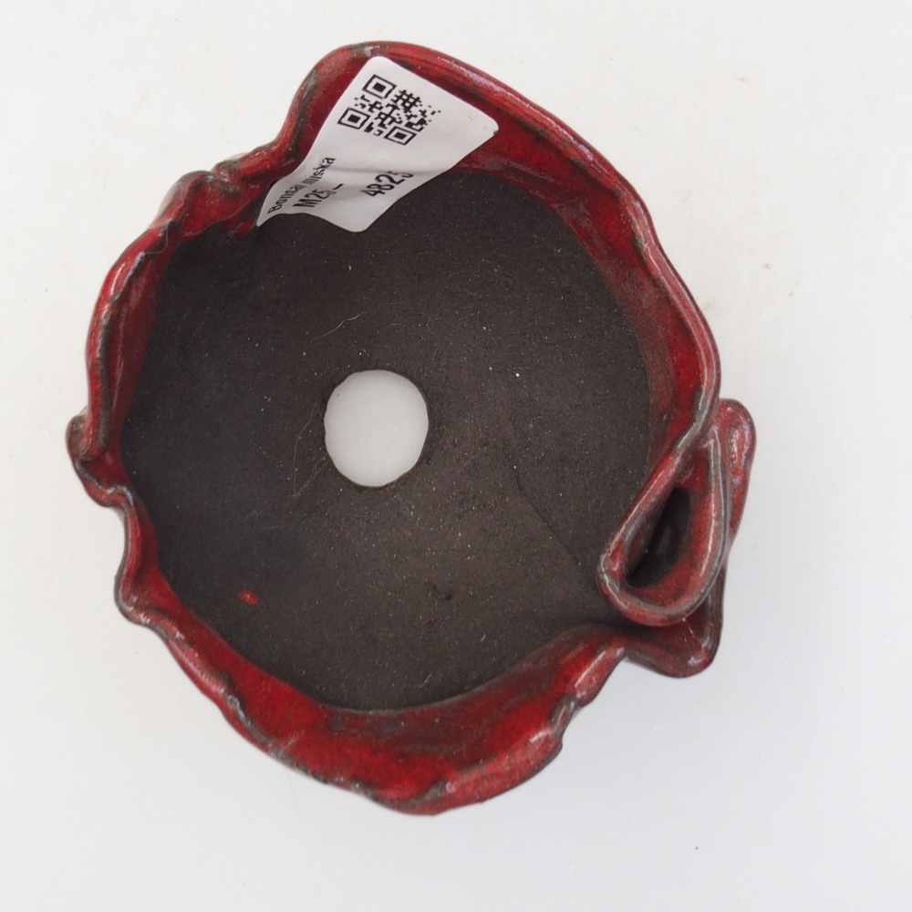 Keramische schaal 8,5 x 7 x 5 cm , kleur rood