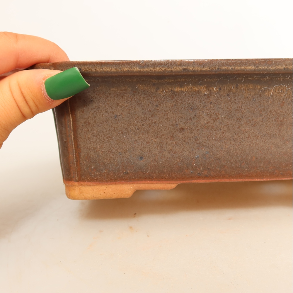 Keramische schaal  20 x 15,5 x 5,5 cm, kleur bruin