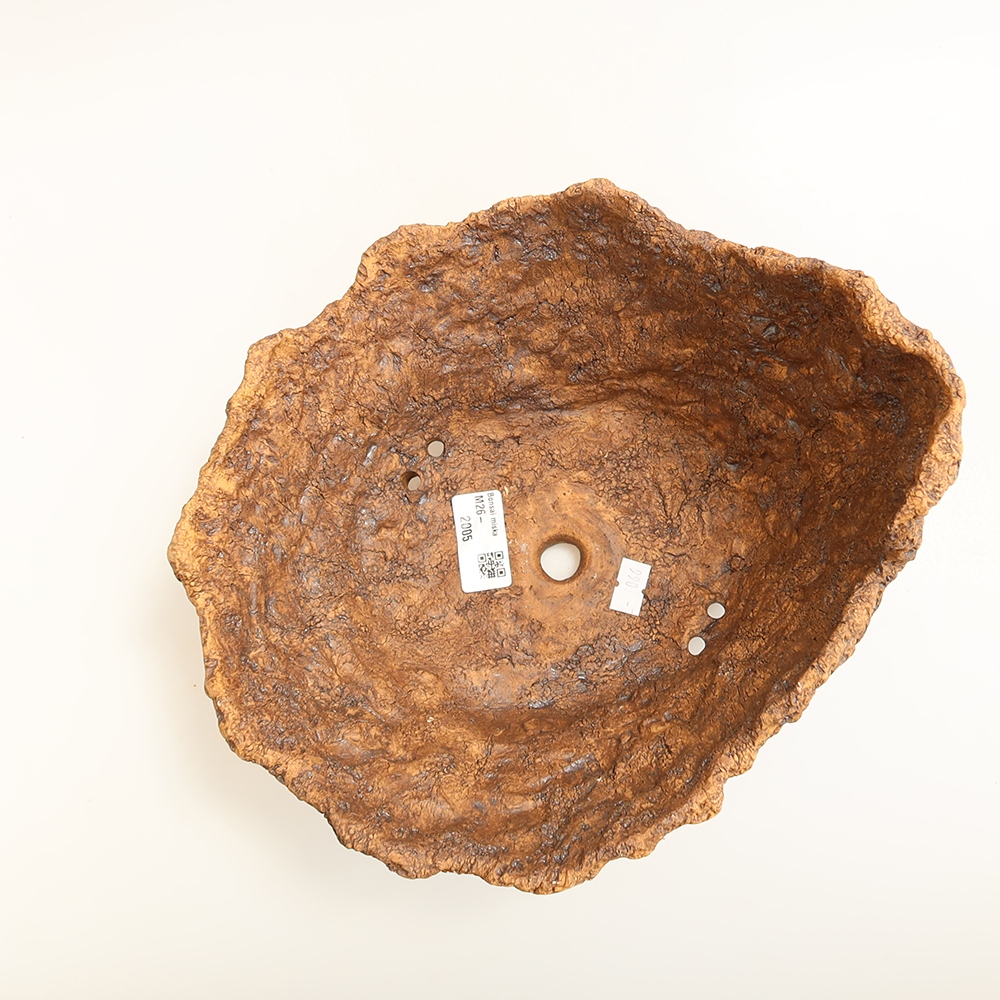 Keramische schaal 23,5 x 20 x 16,5 cm, kleur bruin