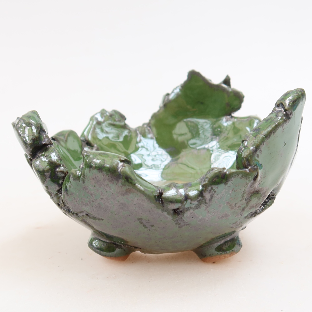 Keramische schaal  11 x 11 x 7 cm, kleur groen