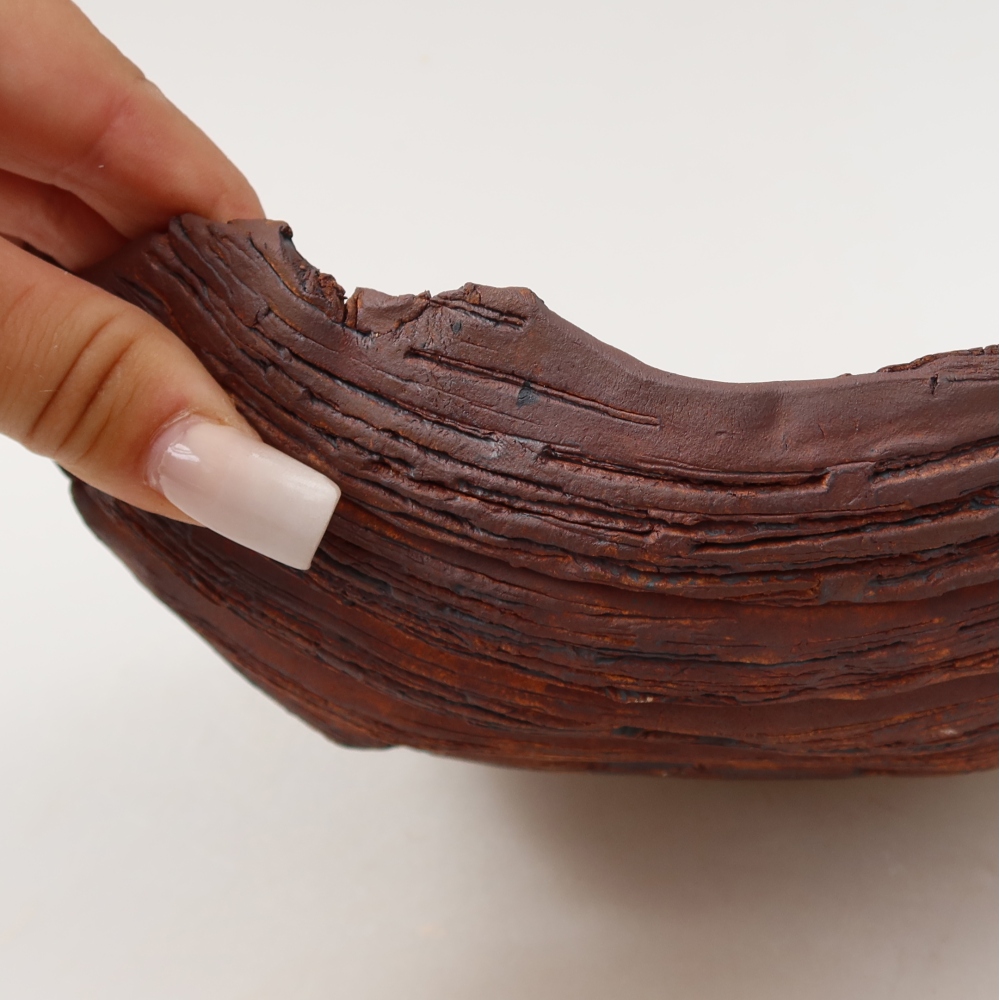 Keramische schaal  20 x 16 x 7 cm, kleur bruin