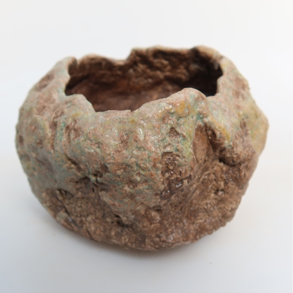 Schelp van keramiek 7,5 x 7 x 5 cm , kleur groen