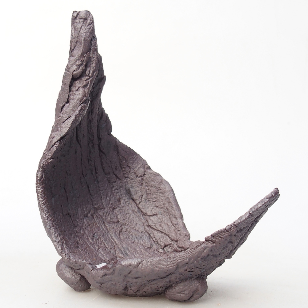 Keramische schaal 9,5 x 8 x 11,5 cm , metaalkleur