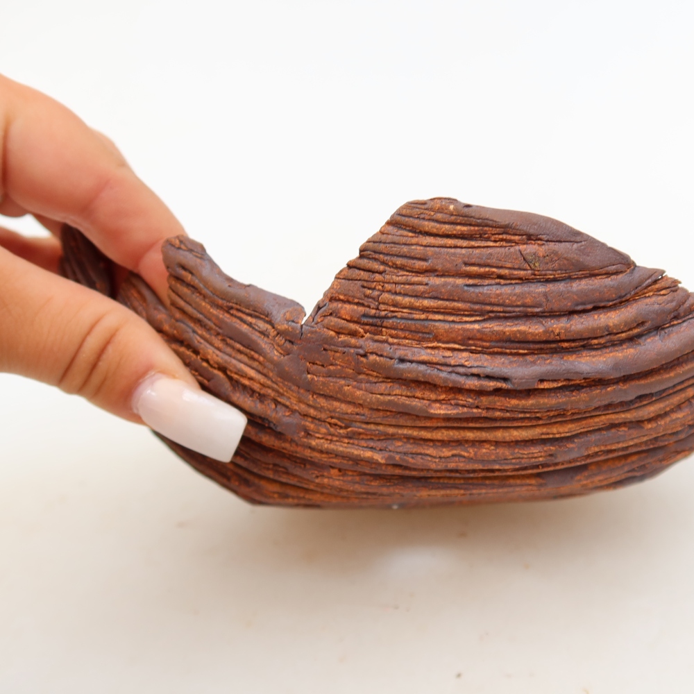 Keramische schaal  19 x 14 x 7 cm, kleur bruin