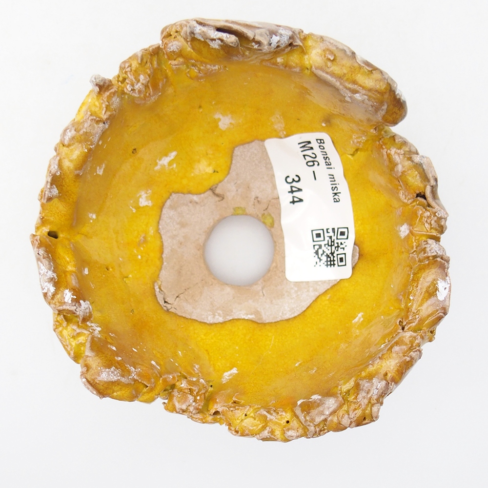 Schelp van keramiek 9,5 x 9,5 x 6,5 cm , geel