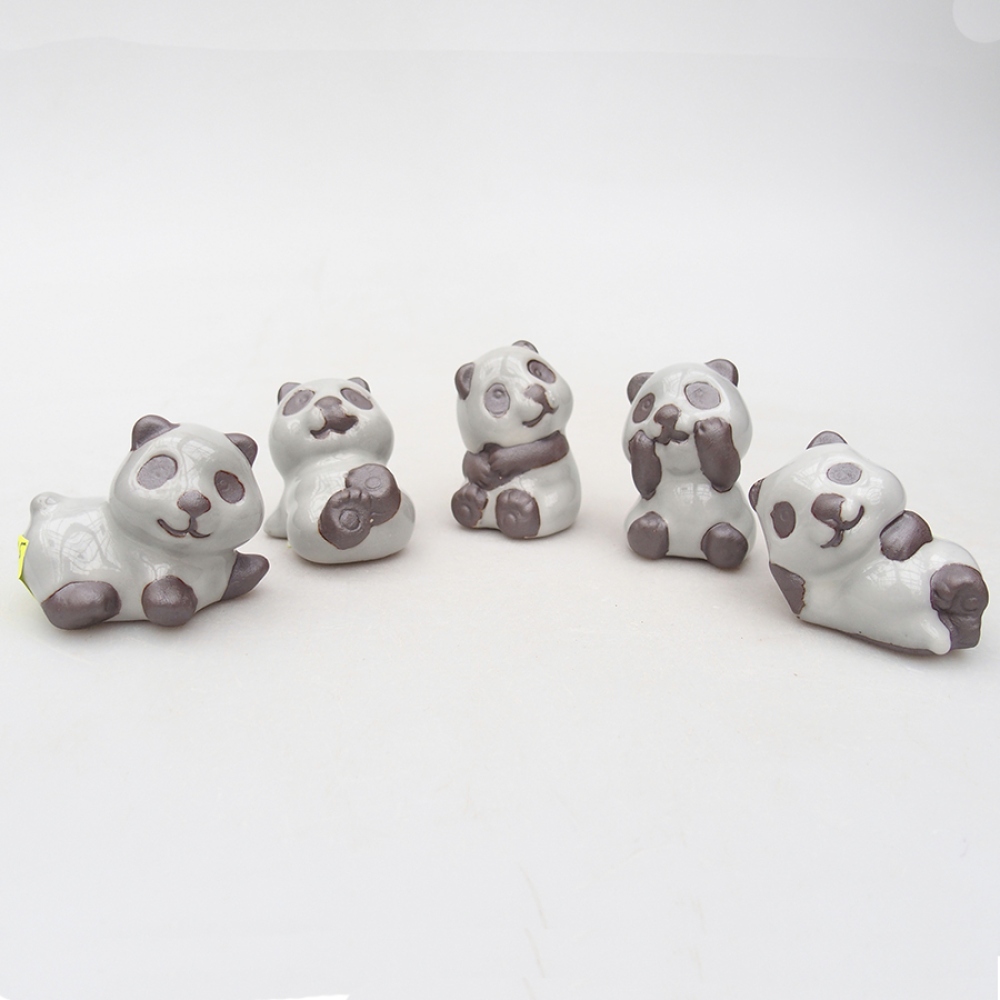 Keramisch beeldje 5st