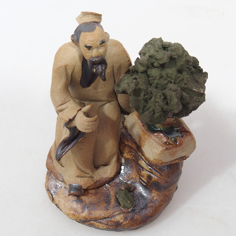 Keramisch beeldje - Bonsaiista