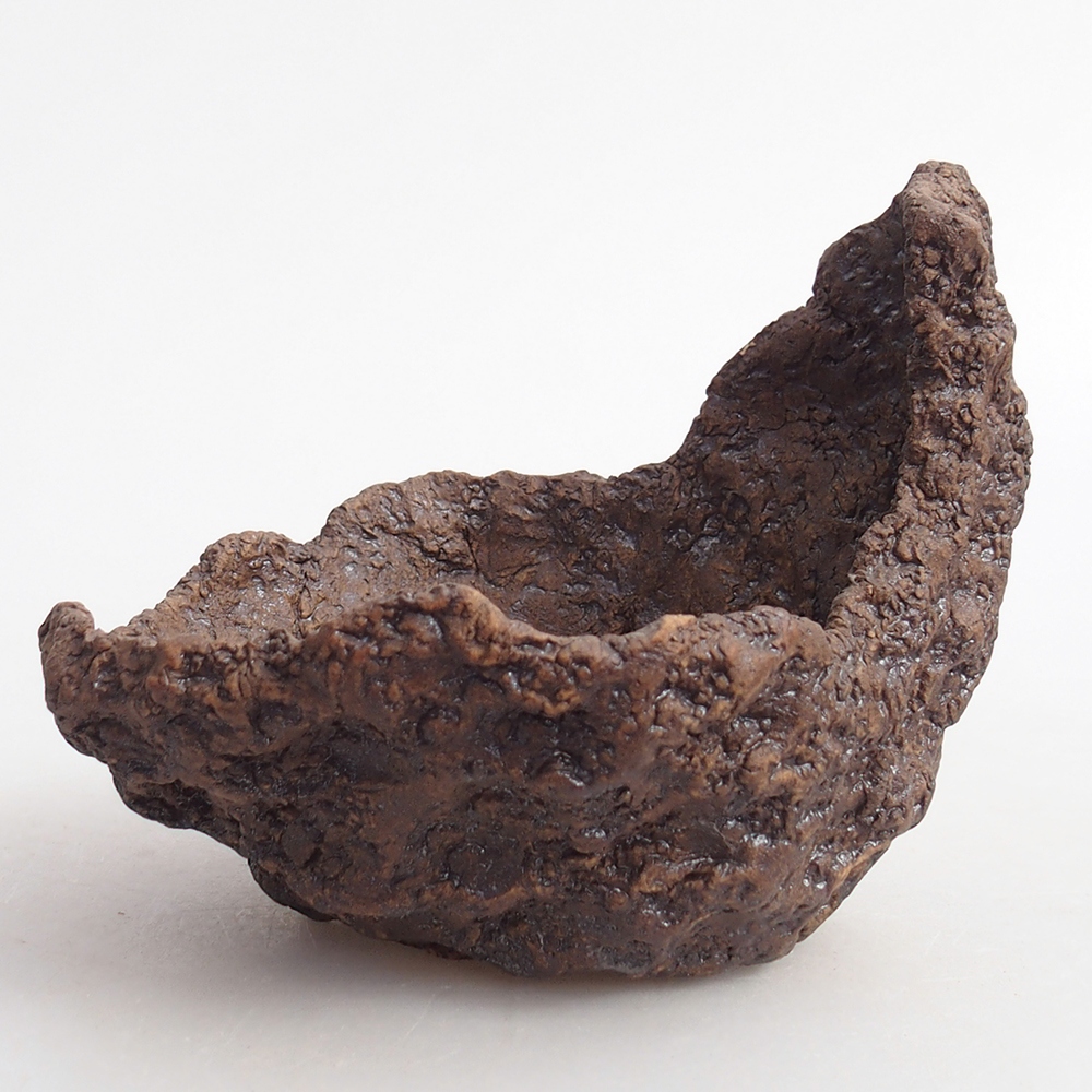 Keramisch Schelp 10 x 8 x 9,5 cm , kleur bruin