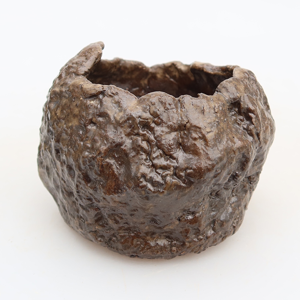 Keramische schaal  6 x 4,5 x 6 cm , kleur bruin