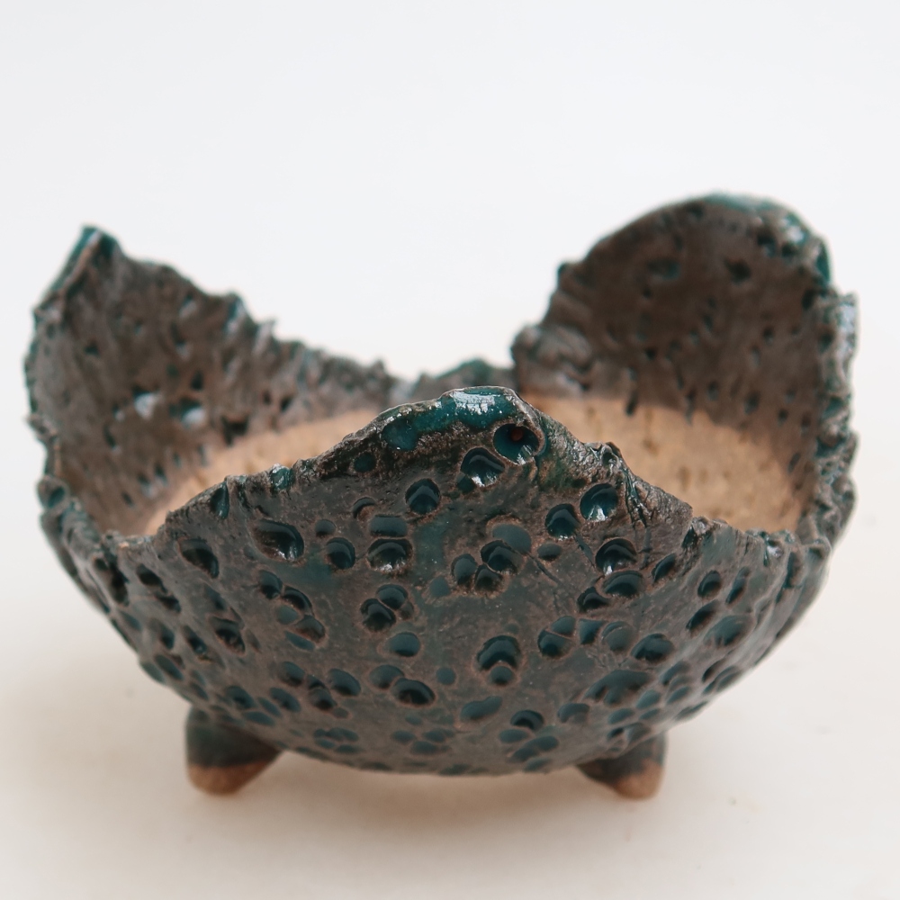 Keramische schaal  10 x 9,5 x 6,5 cm, kleur groen